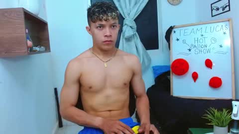 Lucas Luxx online show from 12.15.25