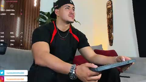LUCA SANTOS online show from 07.10.26