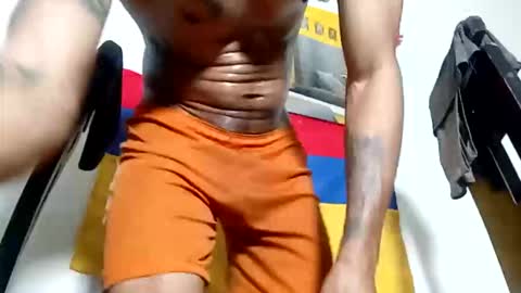 Snapshot of lucascastrohot chatting on 04.07.26 Daniel online show from 04.07.26