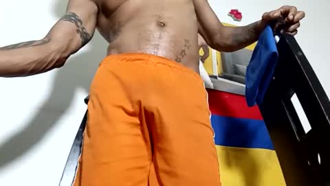 Snapshot of lucascastrohot chatting on 04.13.26 Daniel online show from 04.13.26