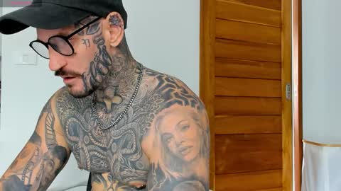 lucasexclusive online show from 10.20.25