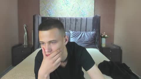 lucaskaur online show from 07.12.26