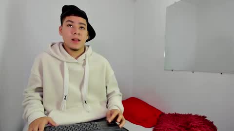 LUCAS TORREZ online show from 02.16.26