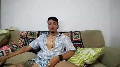 Snapshot of lucatorre4 chatting on 01.09.26 Luca Torre online show from 01.09.26