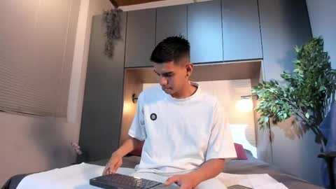 Lucca Moreti online show from 06.01.26