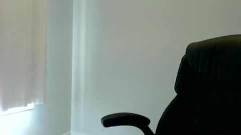 luchislounge online show from 04.19.26