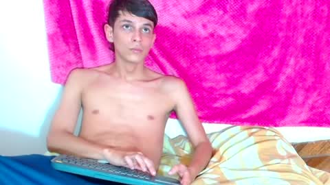 LUCHO HOT  online show from 04.09.26