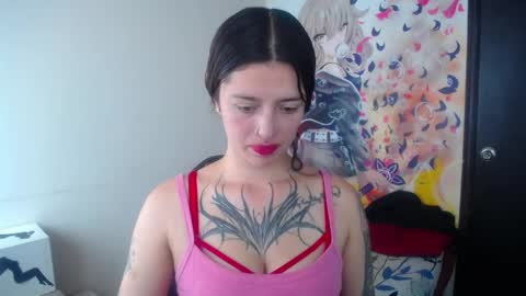 lucia_evans21 online show from 04.20.26
