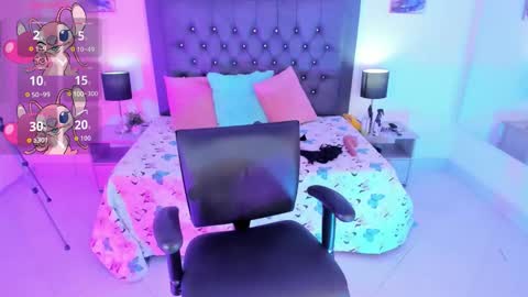 Snapshot of lucia_rosee chatting on 10.30.25 Lucia online show from 10.30.25