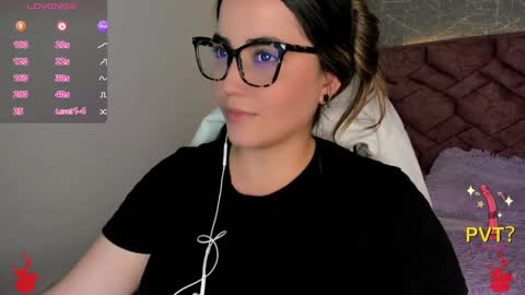 lucia star  online show from 12.02.24