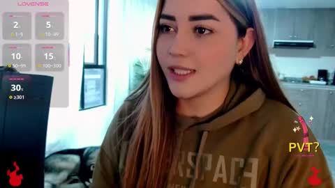 lucia star  online show from 11.20.25