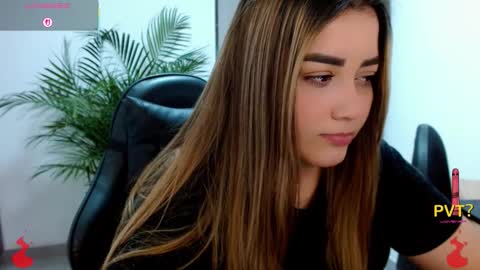 lucia star  online show from 03.04.26