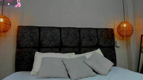 LUCIA  online show from 09.11.25