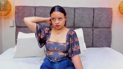 LUCIA  online show from 09.19.25