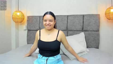 LUCIA  online show from 09.20.25