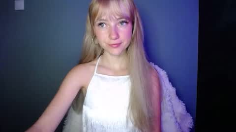 Lucy online show from 09.12.25