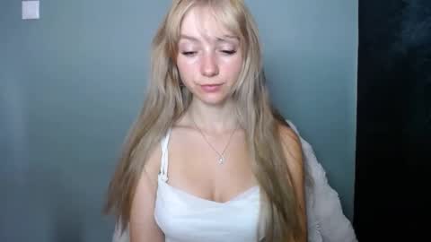 Lucy online show from 09.13.25