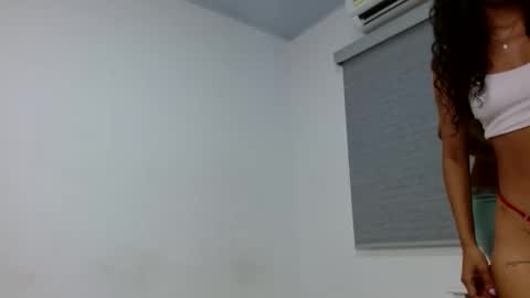 Snapshot of lucian_deephard chatting on 10.01.25 lucian_deephard online show from 10.01.25