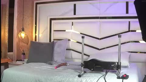 Snapshot of luciana_agudelo chatting on 06.14.26 luciana_agudelo online show from 06.14.26