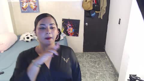 Snapshot of luciana_keating chatting on 03.03.26 luciana online show from 03.03.26