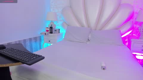 Snapshot of lucianacarter chatting on 01.15.25 online show from 01.15.25