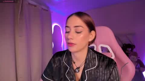 Snapshot of lucianacarter chatting on 07.09.26 online show from 07.09.26