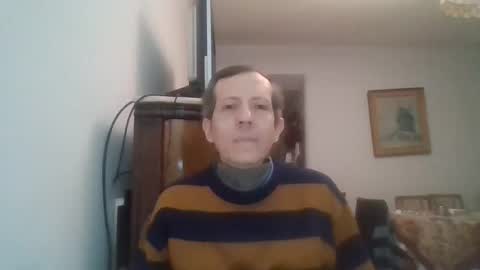 Snapshot of lucianoaxel chatting on 05.14.26 Luciano online show from 05.14.26