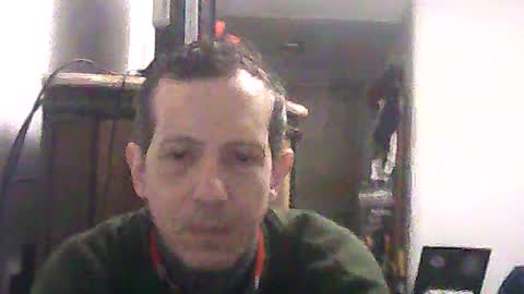 Snapshot of lucianoaxel chatting on 06.15.26 Luciano online show from 06.15.26