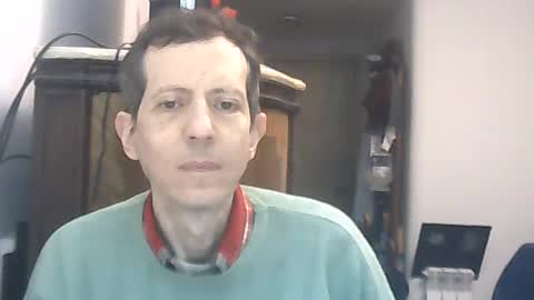 Snapshot of lucianoaxel chatting on 06.21.26 Luciano online show from 06.21.26