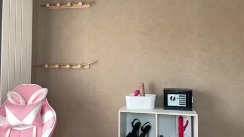 Snapshot of lucie_hot chatting on 11.10.25 Lucie hot follow me on online show from 11.10.25