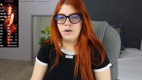 Snapshot of lucie_nicolls chatting on 01.03.25 Lucie online show from 01.03.25