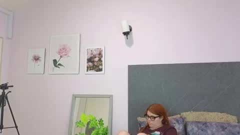 Snapshot of lucie_nicolls chatting on 01.15.25 Lucie online show from 01.15.25