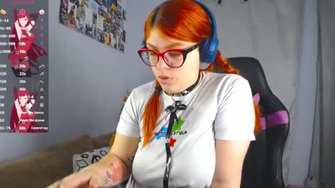 Snapshot of lucie_nicolls chatting on 03.07.25 Lucie online show from 03.07.25