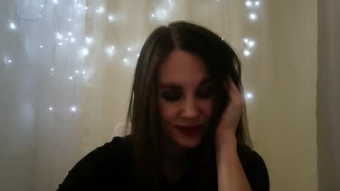 LucieMack online show from 11.26.25