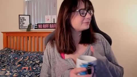 Lucie Winters online show from 01.13.25