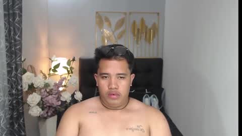 Luciferhotcum online show from 02.05.25