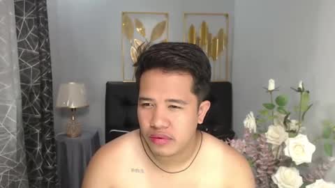 Luciferhotcum online show from 02.19.25