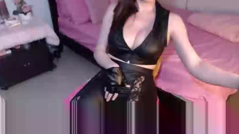 lucila04 online show from 05.11.26