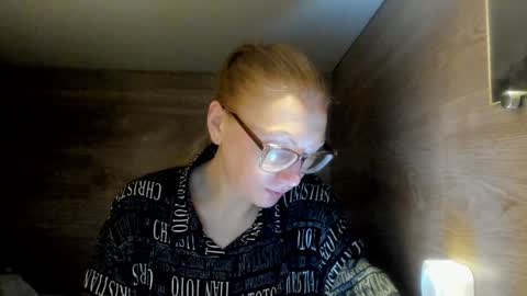 lucky_licky20 online show from 01.17.25