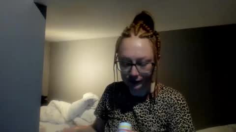 lucky_licky20 online show from 03.05.26