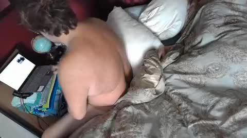 Snapshot of luckyblondecouple chatting on 12.07.24 LuckyBlondeCouple online show from 12.07.24