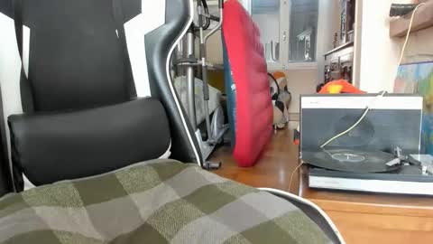 Lucky online show from 12.19.25