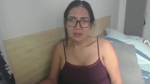 angelisa online show from 11.15.25
