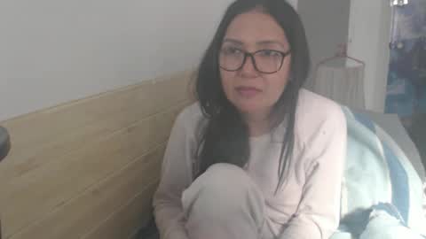 angelisa online show from 11.24.25