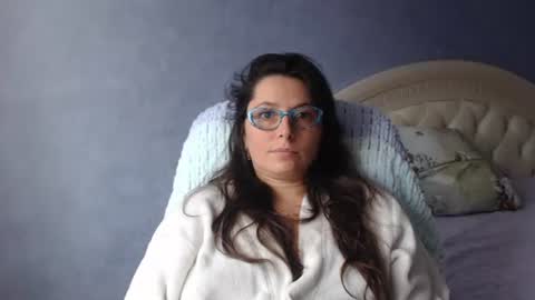 luckylinda23 online show from 10.18.25