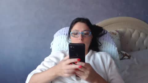 luckylinda23 online show from 10.21.25