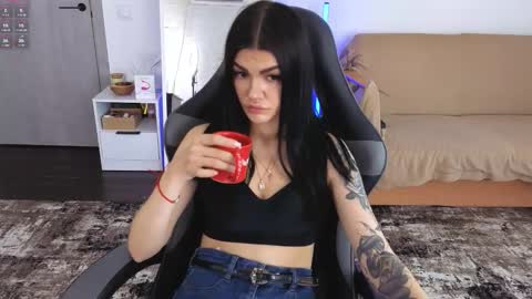 Monika online show from 03.26.26