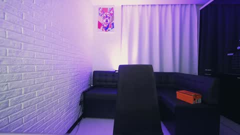 Snapshot of luckysam6 chatting on 12.12.24 SAMMY online show from 12.12.24