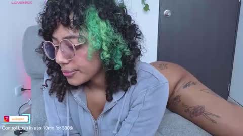 Luanis online show from 03.08.26