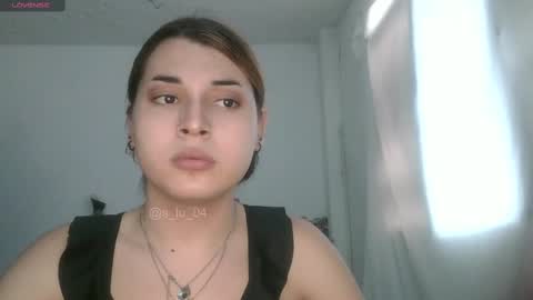 Lucrecia... new accout...OFS LU 21 online show from 02.19.25